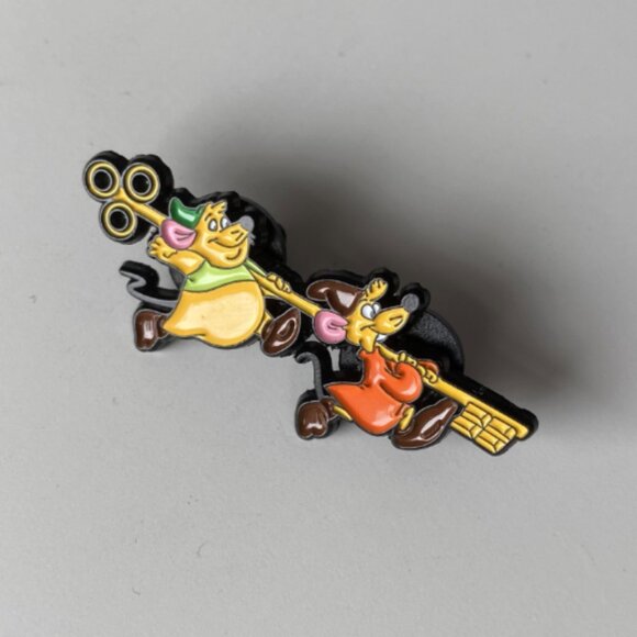 Disney Cinderella Jaq & Gus Gus Mice Enamel Pin Two Post Cute Novelty Unofficial - Picture 3 of 4